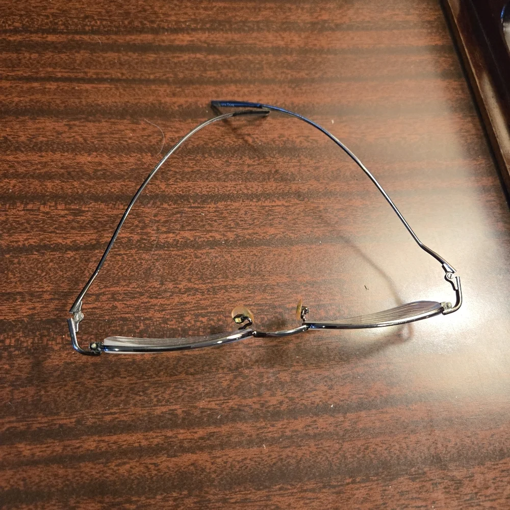 Halston Eyeglass Frames – Size 54-18-135 – Metallic – Used
